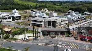 Terreno no Condominio Jardins com 750m2