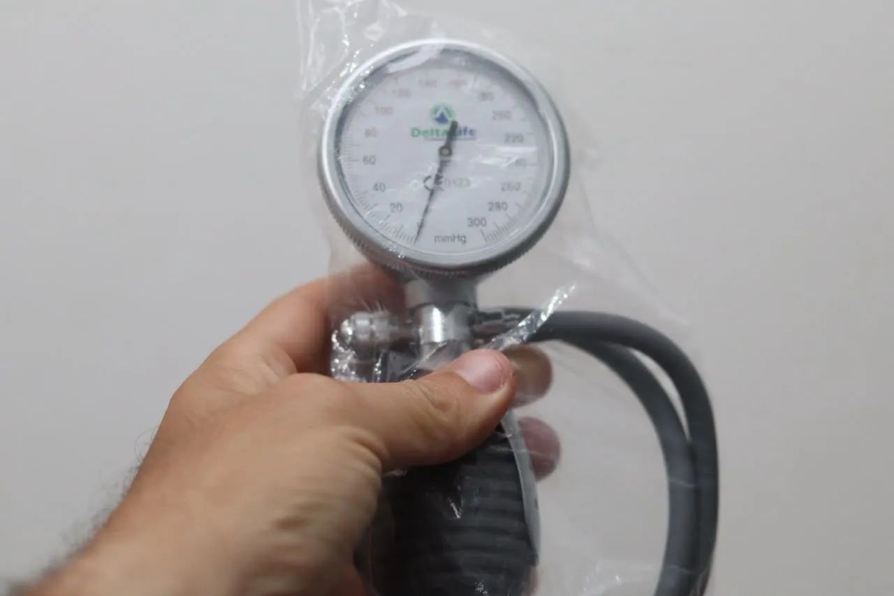 kIT DOPPLER VASCULAR COM ESFIGMOMANÔMETRO TIPO PALMA -  VETERINÁRIO - Foto 3