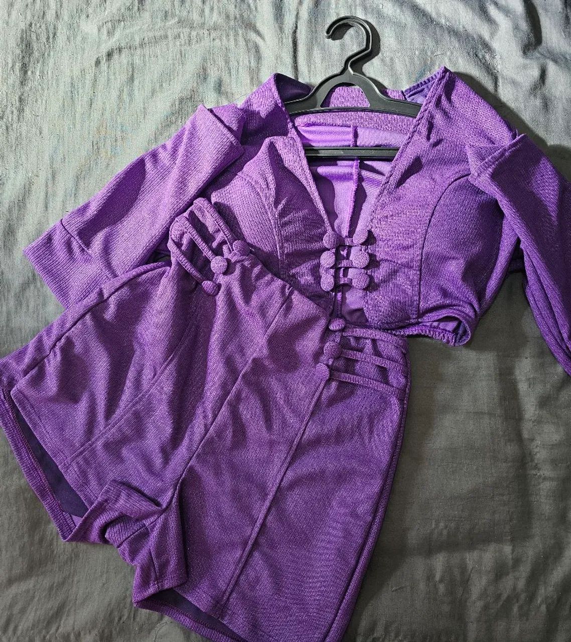 Conjunto Cropped Manga Longa e Short Roxo M - Foto 4