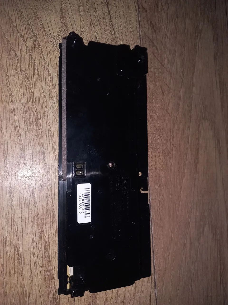 Fonte PS4 slim...