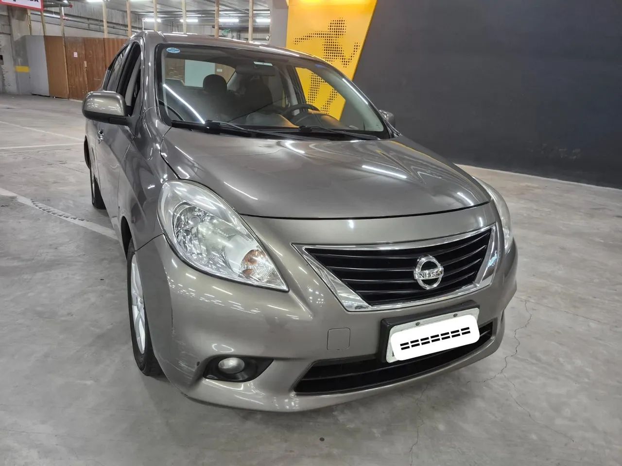 Nissan Versa VERSA SL 1.6 16V Flex Fuel 4p Mec. 2013