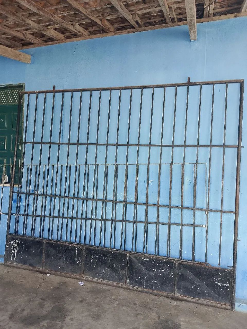 Vende-se portão de ferro - Foto 3