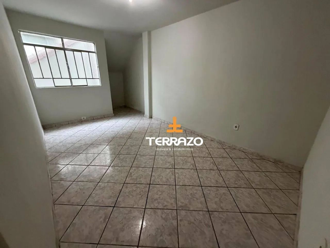 Apartamento Térreo de 1 Quarto no Conforto  Prático e Funcional - Foto 2