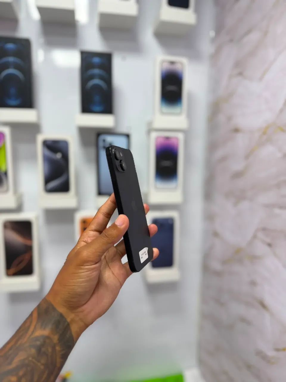 iPhone 15 PLUS - 128GB ? 3.199 - Foto 2