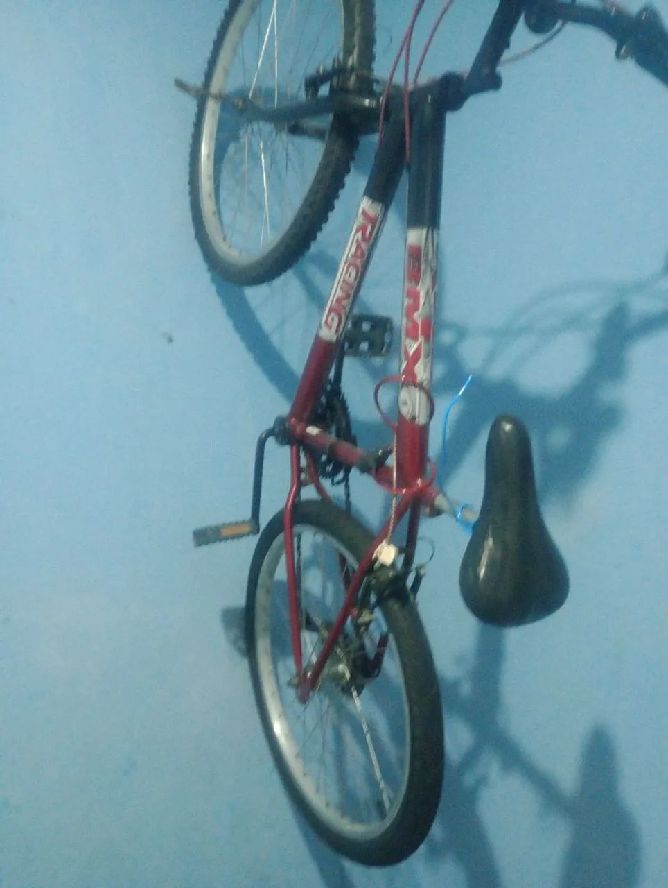 Vendo bicicleta semi-nova