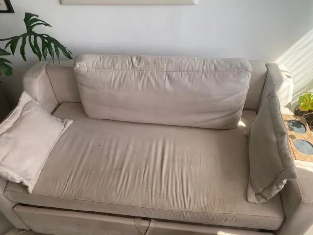 Sofa de dois lugares