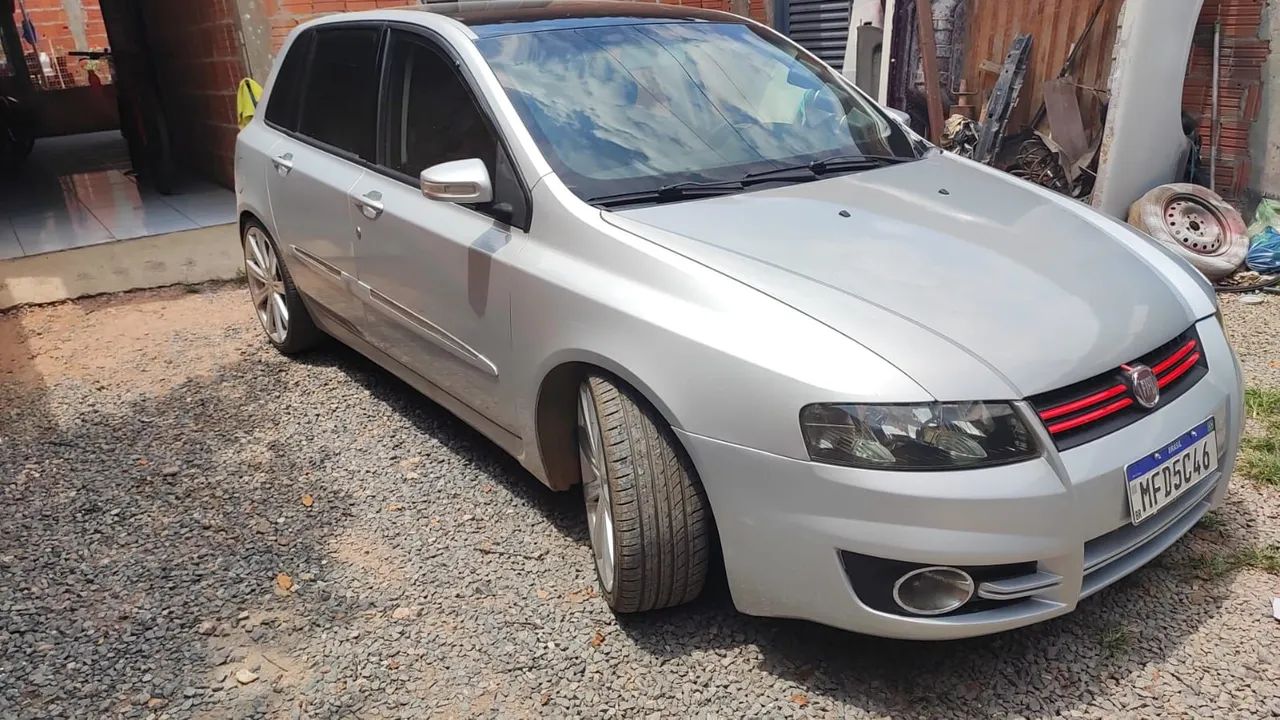 Fiat Stilo Dualogic 1.8 Flex 8V 5P 2009 - Foto 2