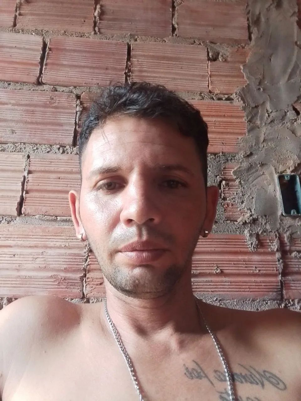 Vendeu o celular LG