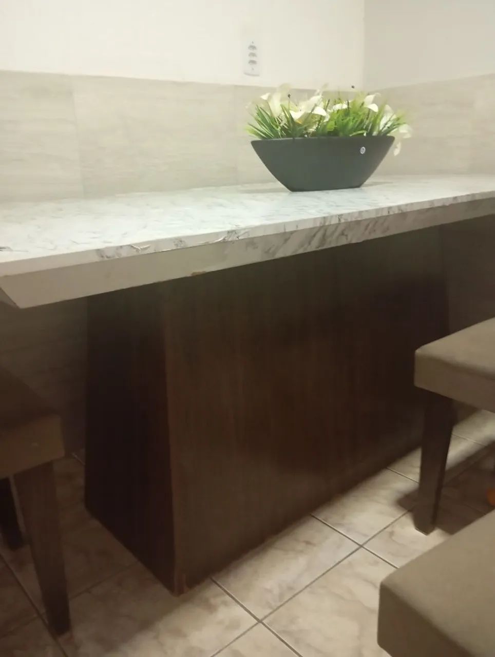 Mesa de jantar grande 