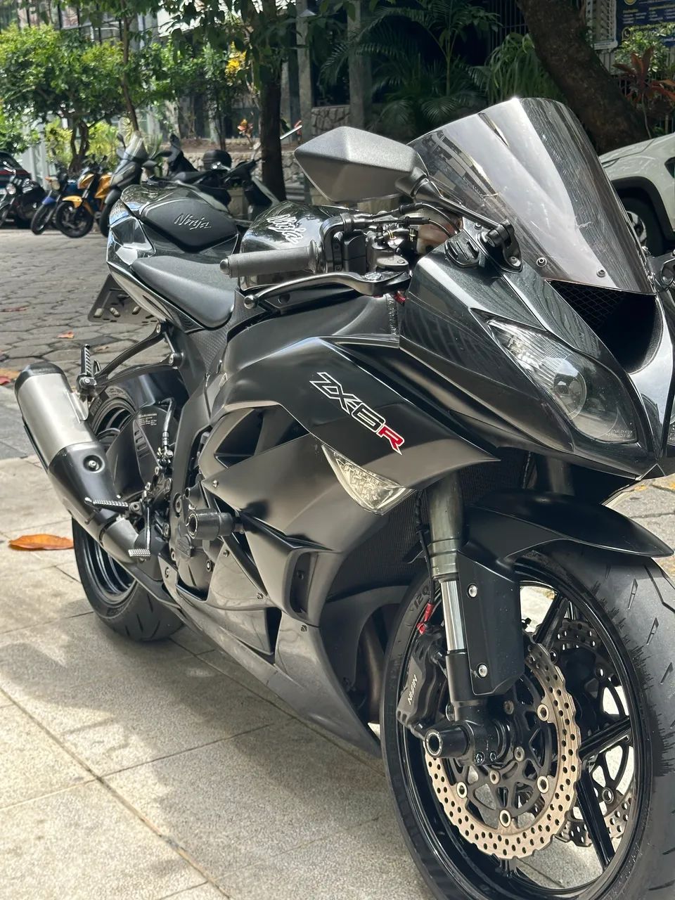 Kawasaki Zx-6r 600cc 2012 - 1448384938 | OLX