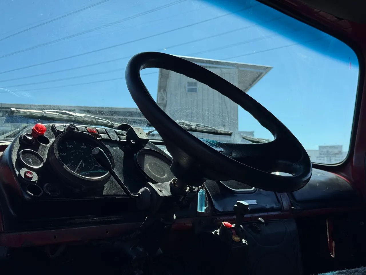 Mercedes-Benz E-190 E-190 1975 - Foto 4