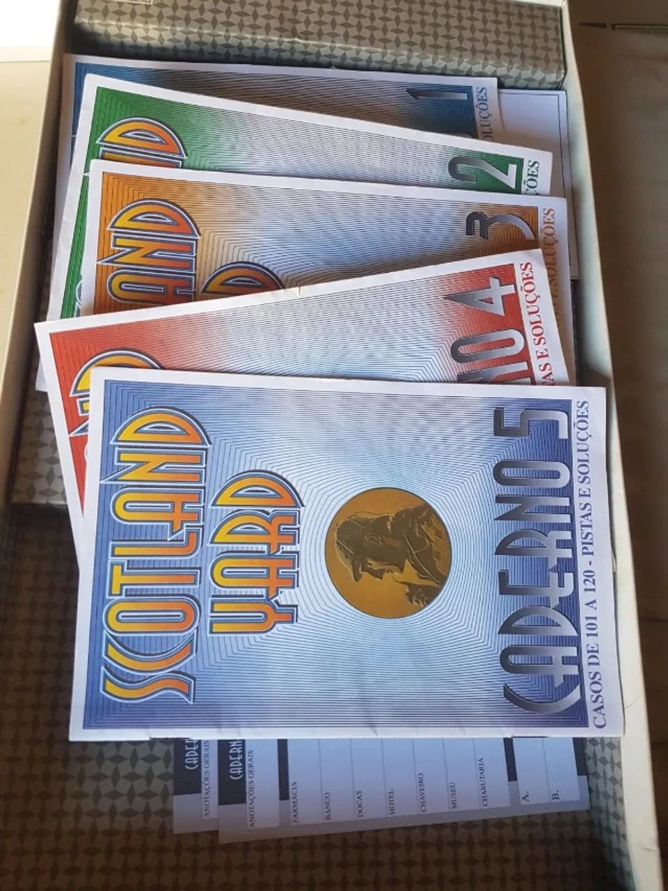 Jogo Scotland Yard RELÍQUIA - Foto 2