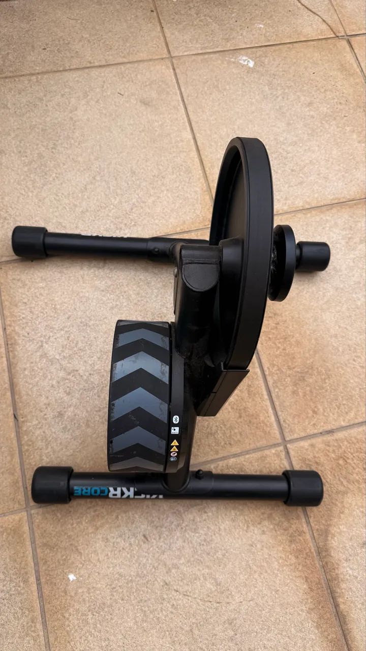 Rolo de treino Wahoo KIKCKR core zwift - Ciclismo - Jardim