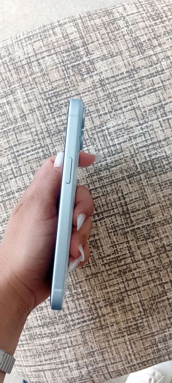 IPhone 15  - Foto 3