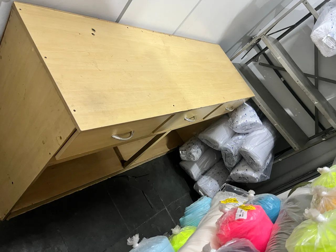 Vendo balcão mdf - Foto 3