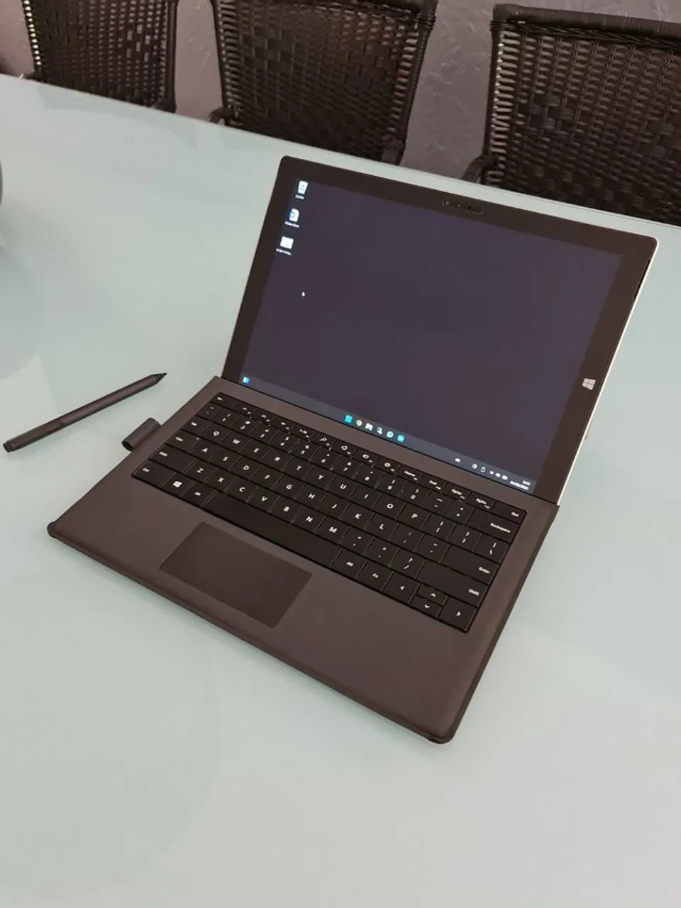 Surface Pro 4 i7 16GB 256GB + teclado e caneta, completo