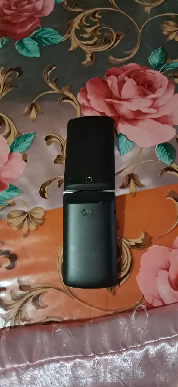 Vende-se  um celular LG  - Foto 2