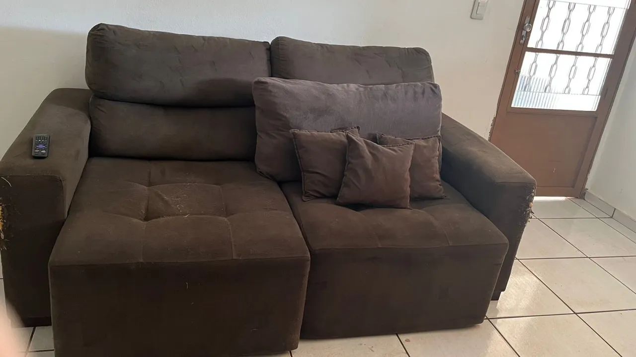 Sofá retrátil 2 lugares