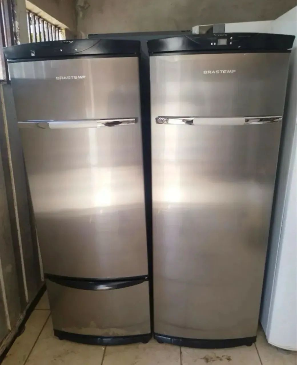 Conjunto de freezer e geladeira Brastemp 