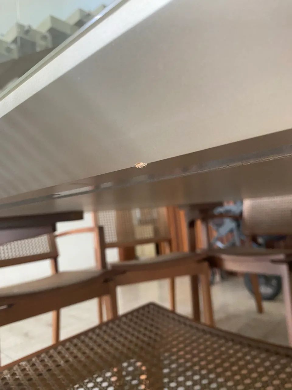 Mesa de jantar quadrada