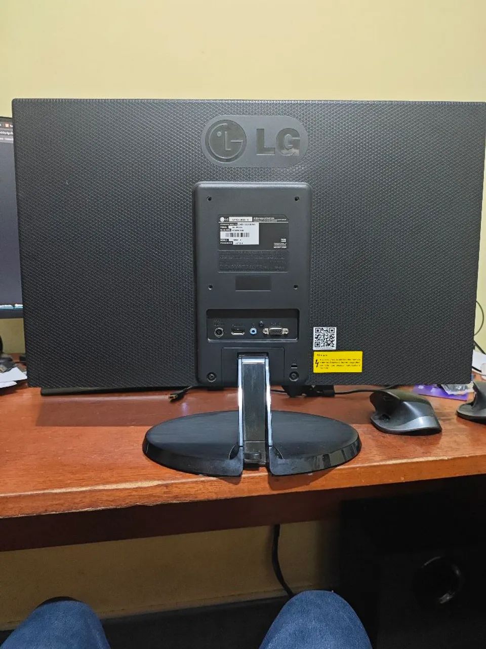 Monitor LG 23,6 polegadas Led HD 24M38H-B - Foto 3