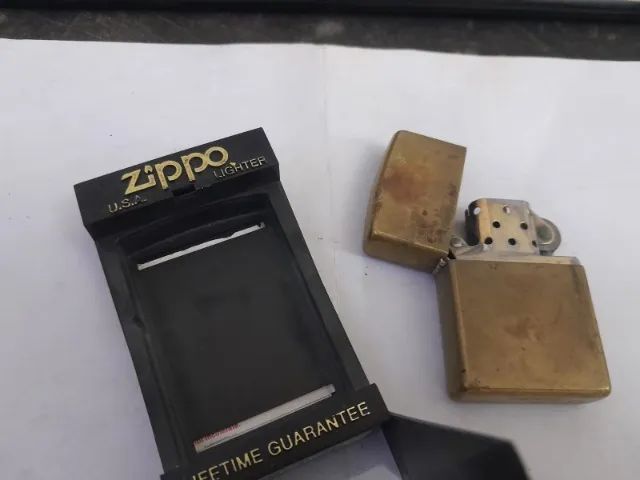 Isqueiro Zippo USMc, dourado, usado - Foto 2