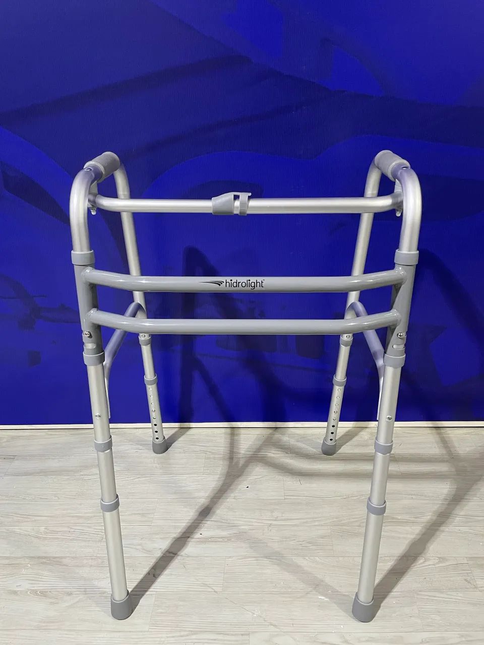 Locação muletas e andador  Para sua recuperação ?  - Foto 2