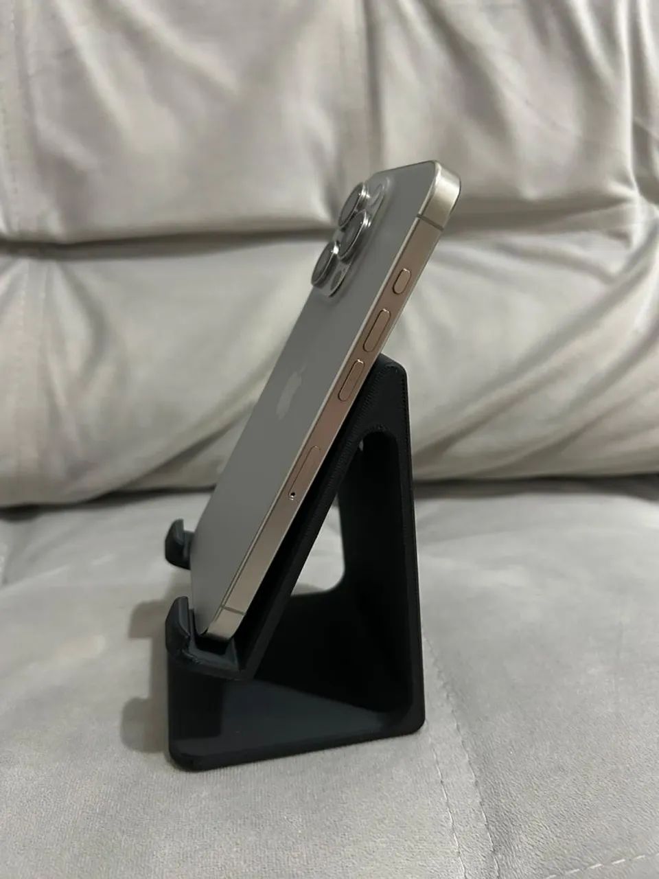 iPhone 15 pro - 256 gb  - Foto 2