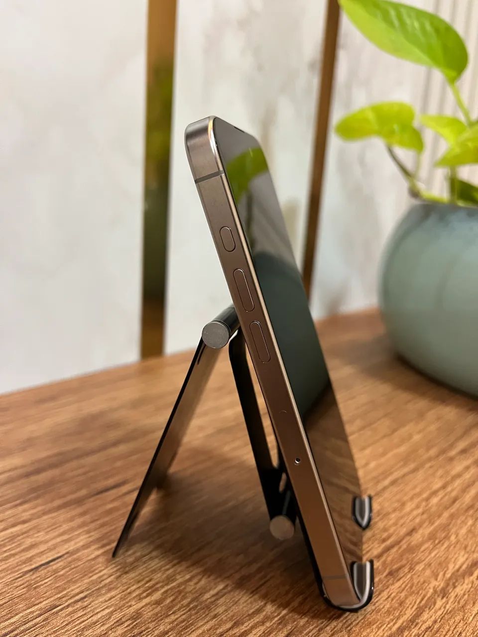 IPHONE 15 PRO - Excelente Estado | Original | Pronta Entrega - Foto 2