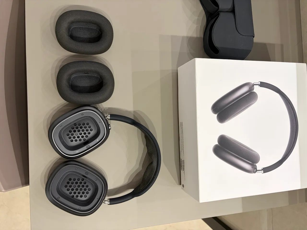 AirPods Max Original Space Gray A2096 ? Muito Conservado - Fones