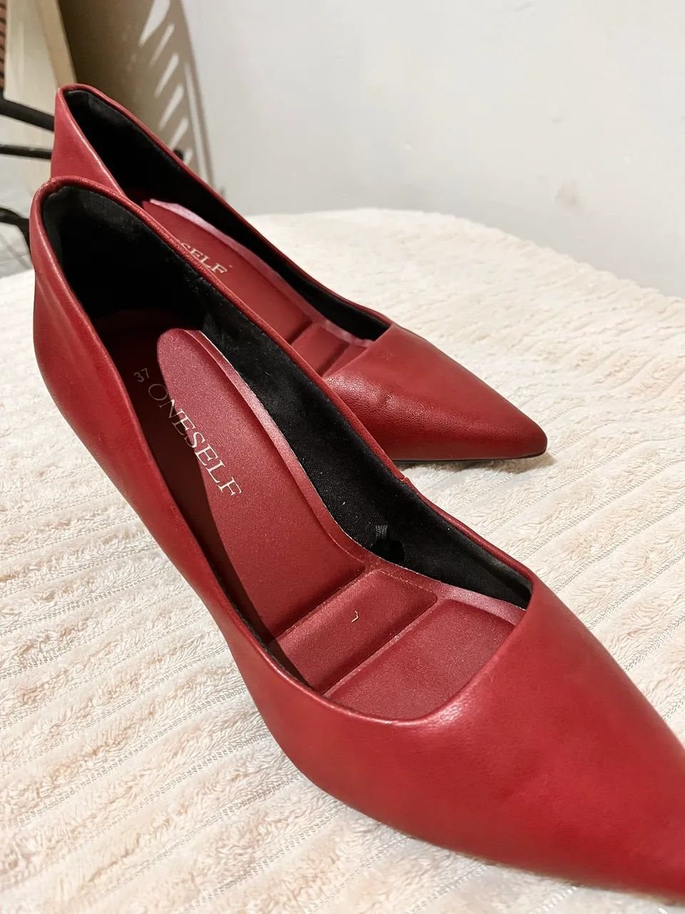 Scarpin Vinho - Tamanho 37 - 40$ - Foto 3