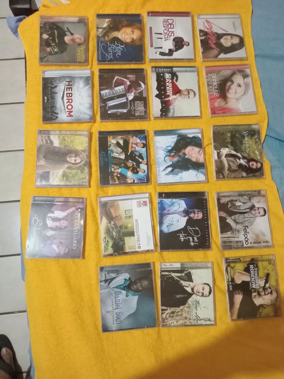 Coleção de cds evangélicos (108 cds) cantores difrrentes - Foto 4