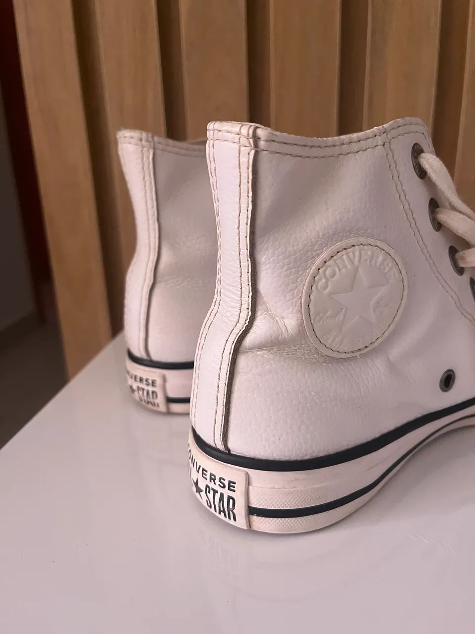 All Star Couro Cano Alto - Foto 2