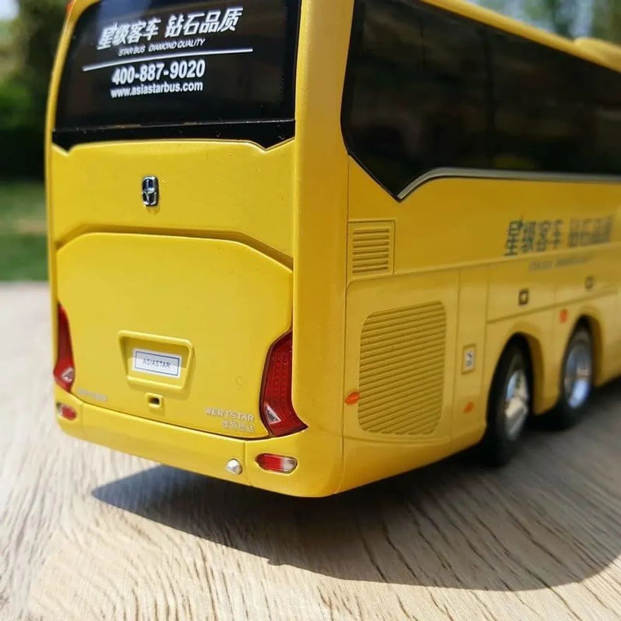 Miniatura de Ônibus Rodoviário Asiastar Escala 1:42 - Foto 4
