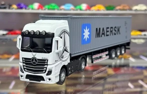 Vendo caminhão Mercedes Container Maersk 1:50 escala   - Foto 4