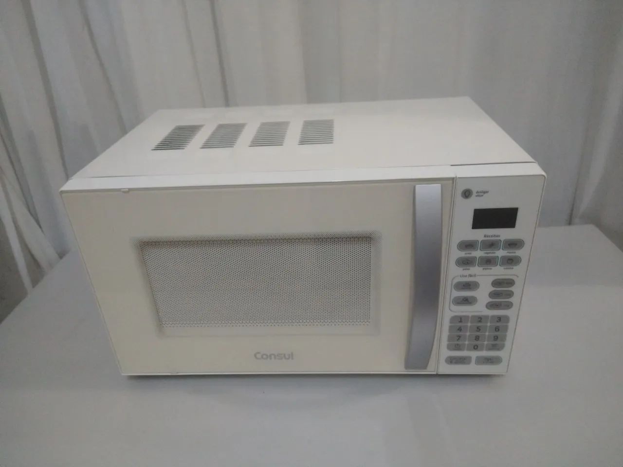 Forno microondas Consul 18 litros 