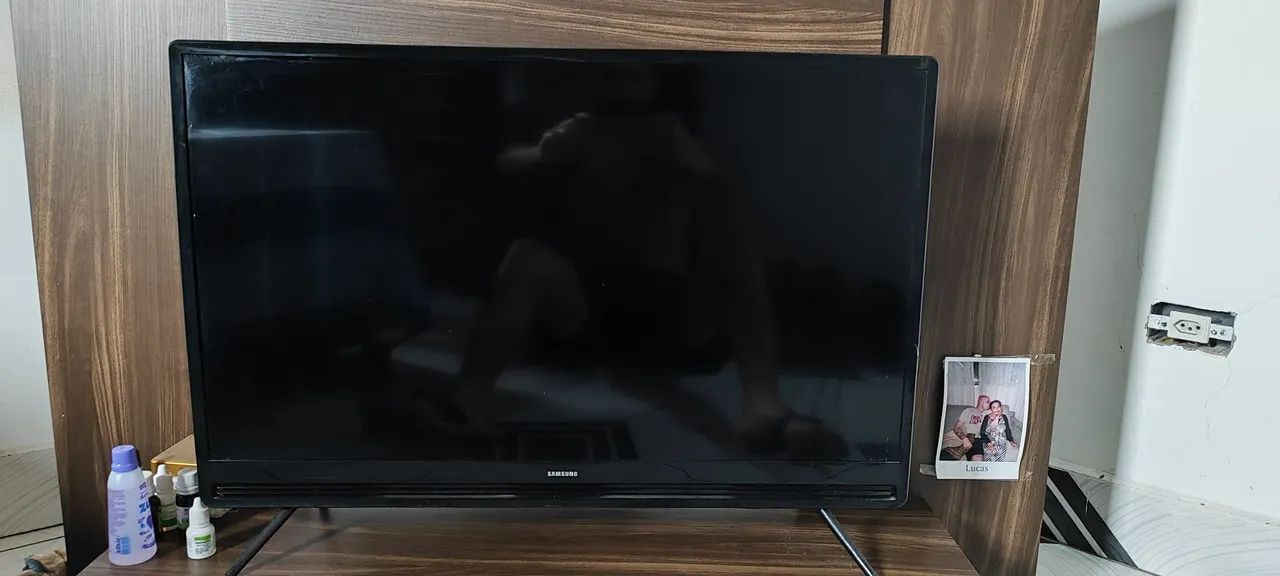 Televisão Samsung 32 polegadas, não é smart. - Foto 3
