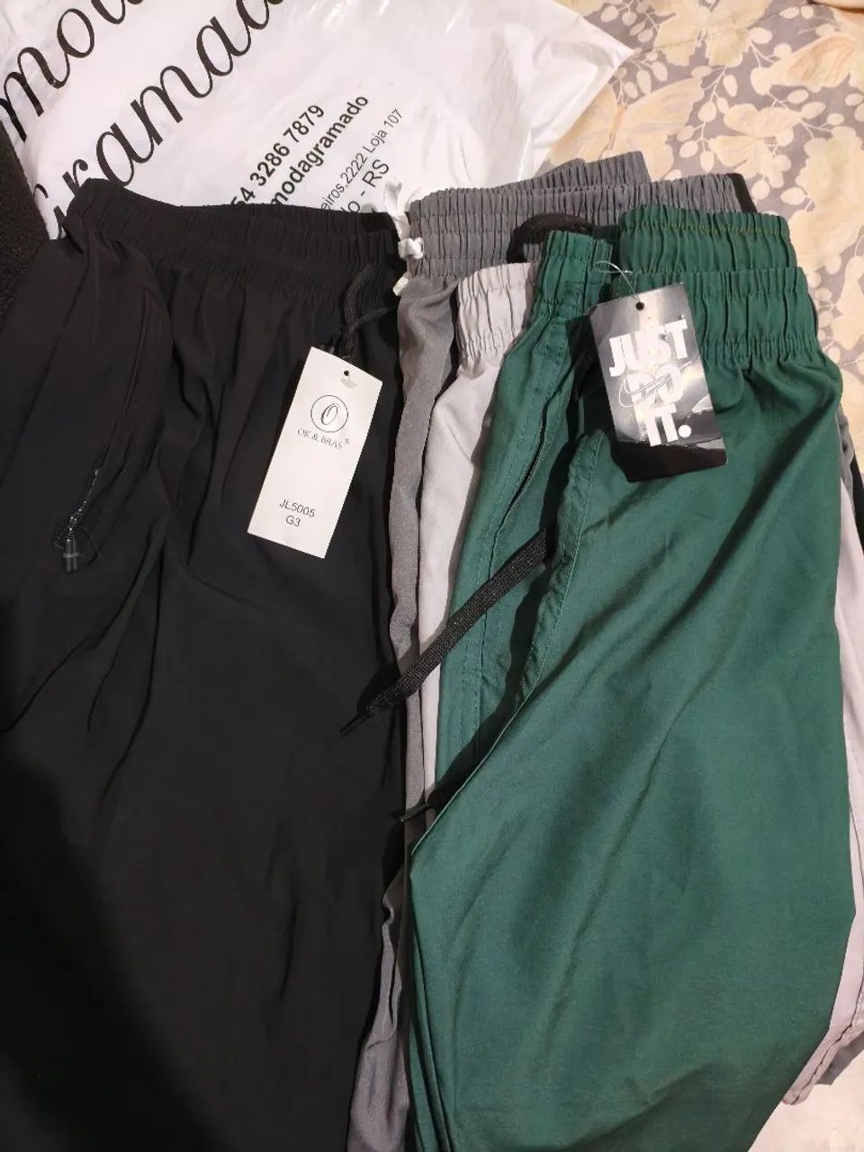 Roupas masculinas novas