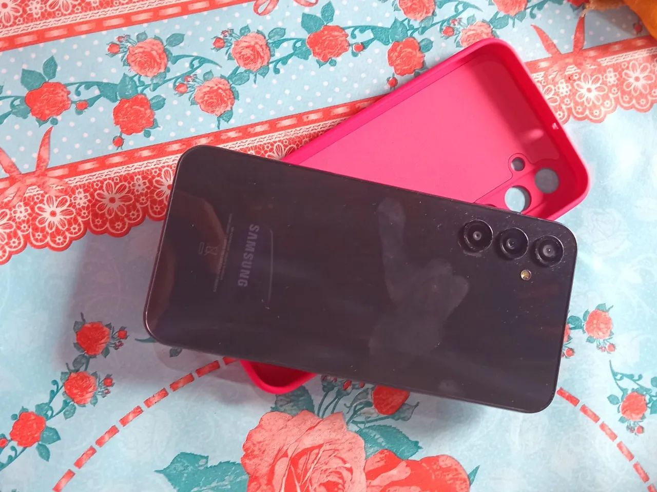 vendo sansung galaxy a24  - Foto 2