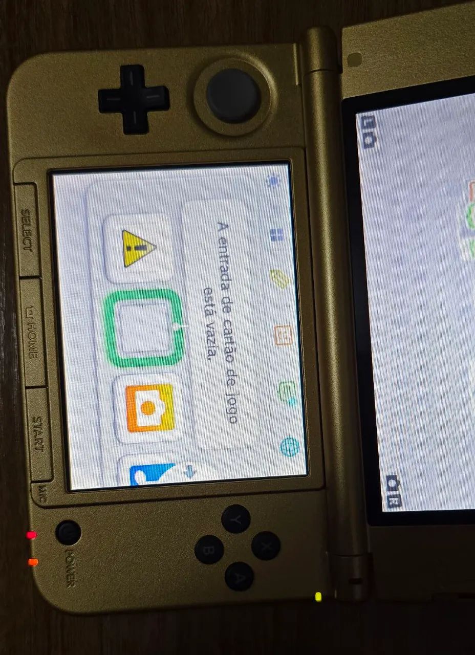 CIB Nintendo 3DS XL Zelda a Link Between Worlds - Foto 4