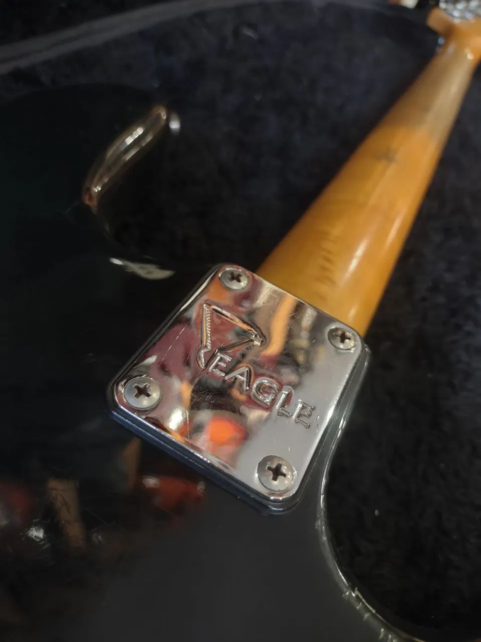 Eagle Jazz bass 4C canhoto ACEITO TROCAS  - Foto 5