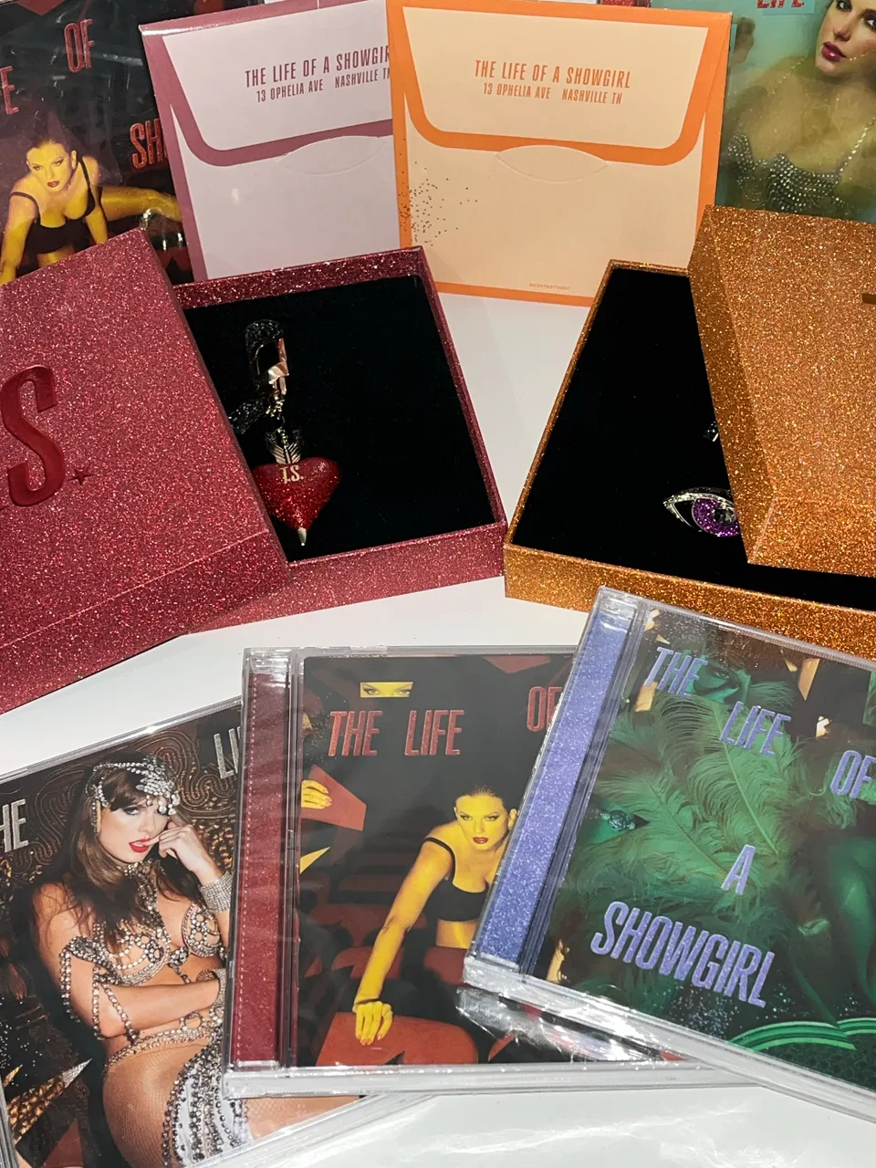 Taylor Swift Vip Box Reputation Stadium Tour - CDs, DVDs etc