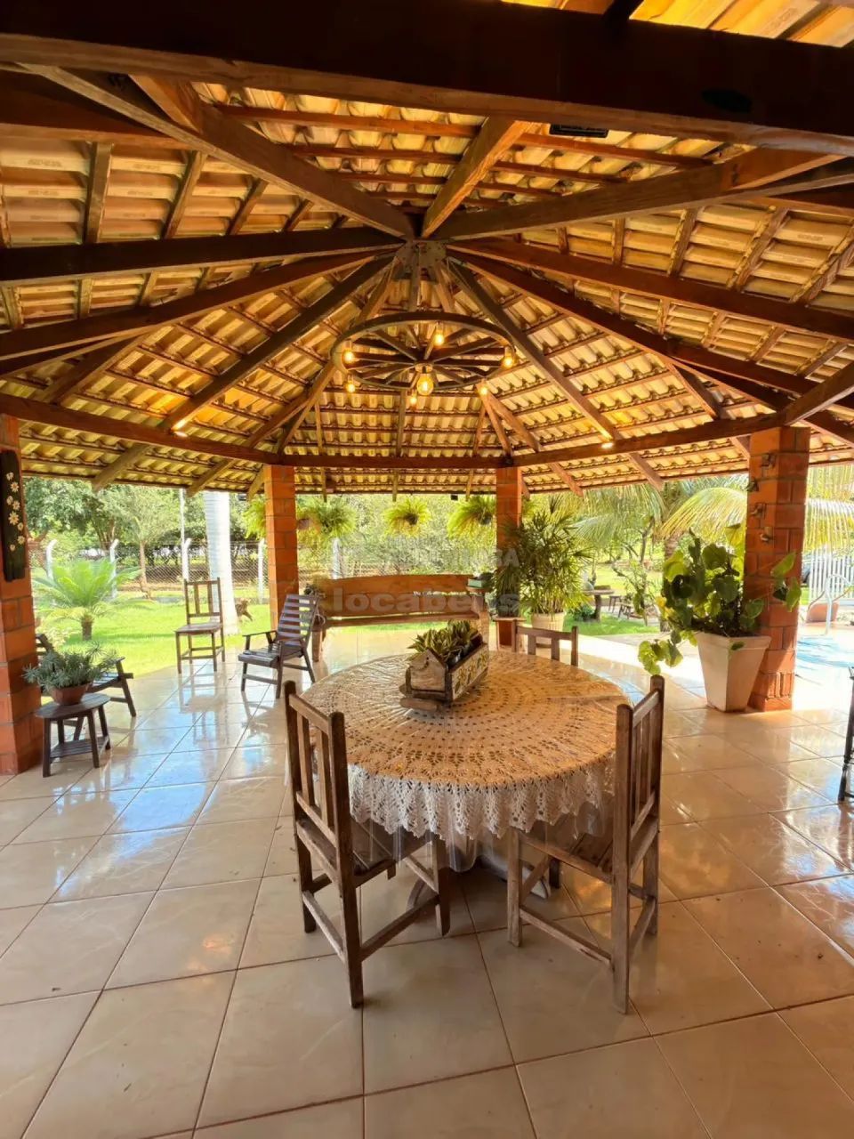 Rancho a venda - Cond.Pousada das Garças - Minas Gerais