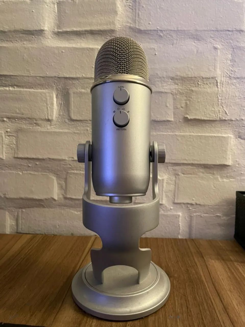 Microfone Condensador Usb Blue Yeti - Prata - Foto 3