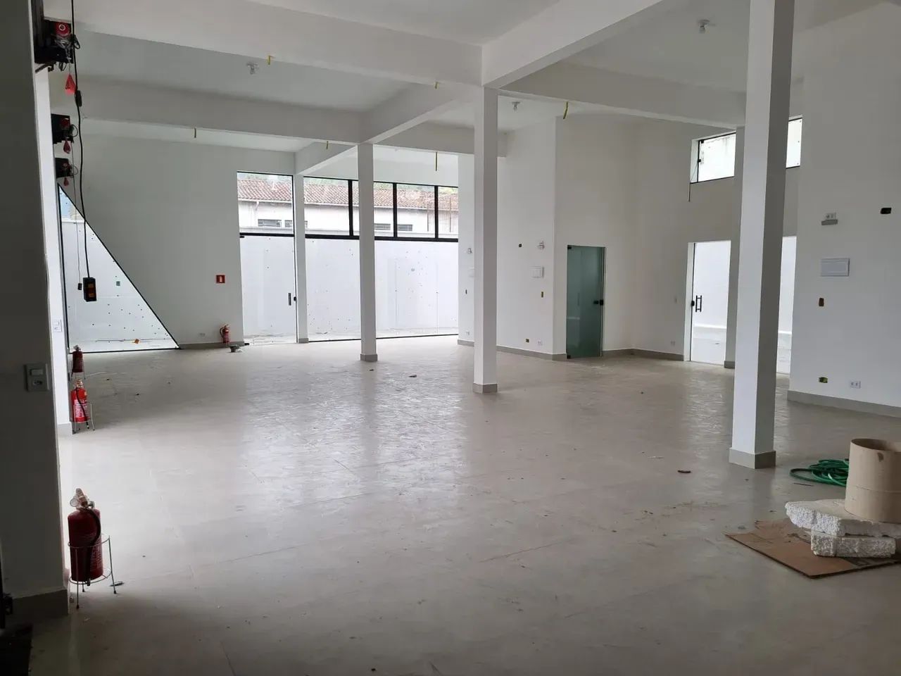 Sala/Conjunto para aluguel com 37 metros quadrados em Centro - Caraguatatuba - São Paulo - Foto 3