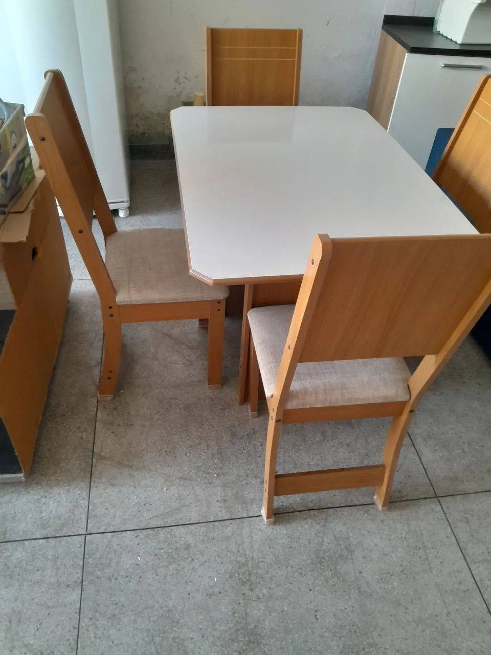 Mesa de jantar 4 cadeiras  - Foto 5