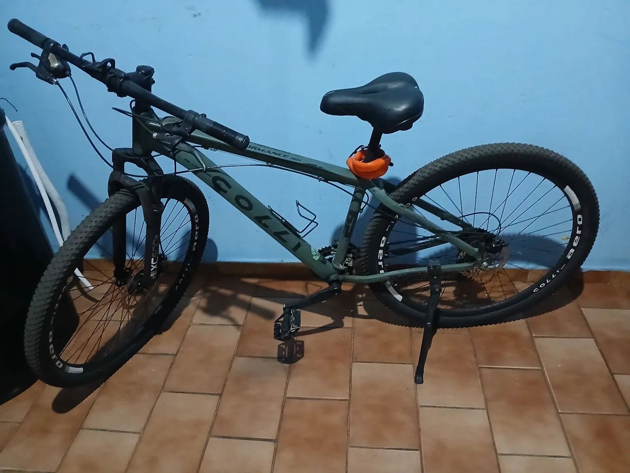 Bicicleta Colli aro 29 seminova - Foto 2