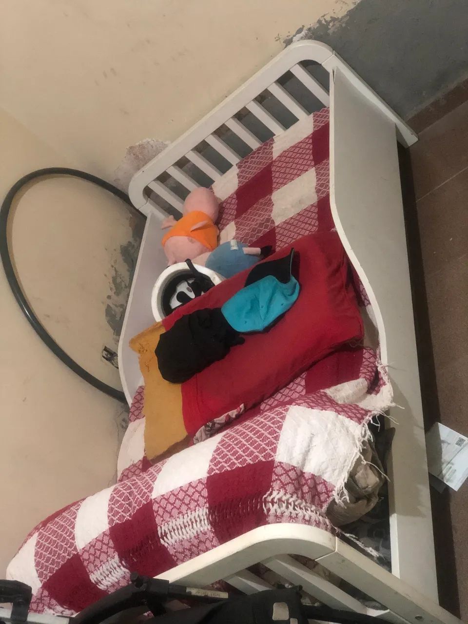 Cama infantil montessoriana 
