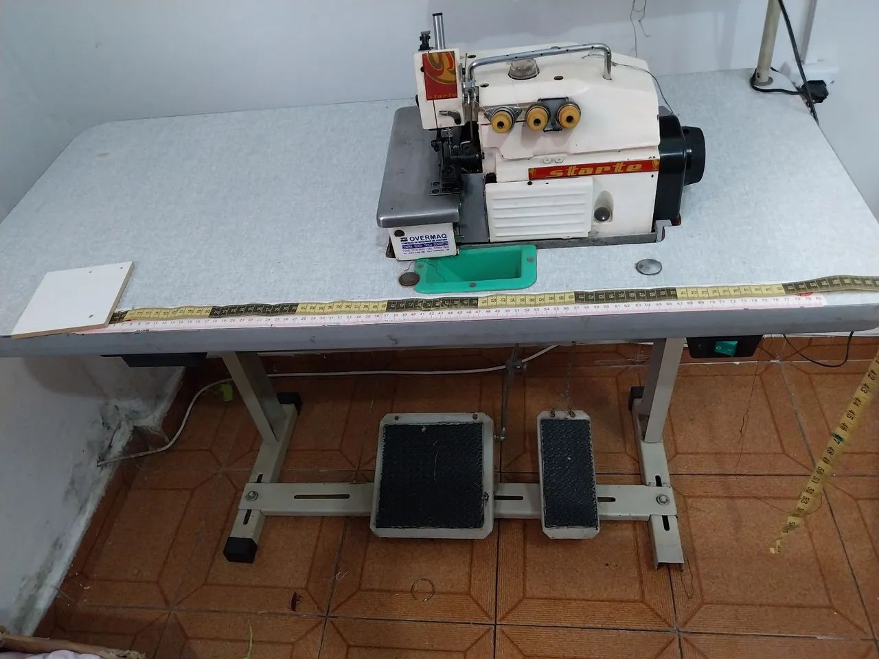 Vendo máquina industrial Overlok . - Foto 3
