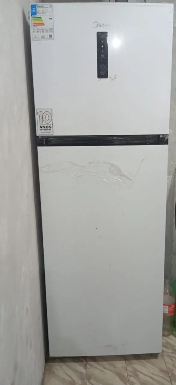 Vendo geladeira 
